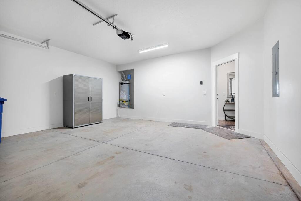 Вилла St George, Private Hot Tub/Patio, New Community Вашингтон Экстерьер фото