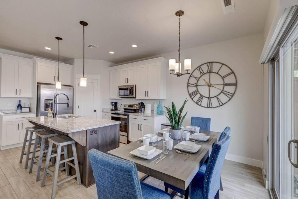 Вилла St George, Private Hot Tub/Patio, New Community Вашингтон Экстерьер фото