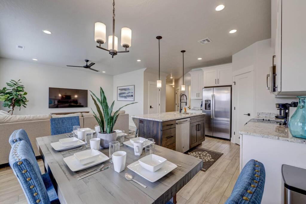 Вилла St George, Private Hot Tub/Patio, New Community Вашингтон Экстерьер фото